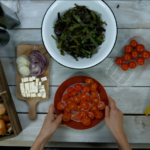 Zlepšovák: Krájajte paradajky ako profík