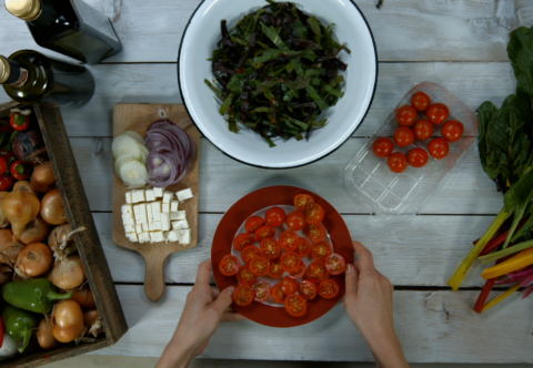 Zlepšovák: Krájajte paradajky ako profík