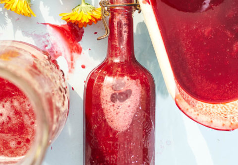 Malinová a ríbezľová šťava, ako sa robila kedysi