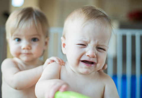 Šarvátky medzi súrodencami. Zasahovať do nich alebo nie?