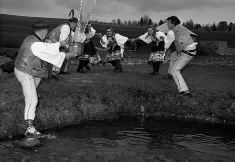 Pravá veľkonočná oblievačka