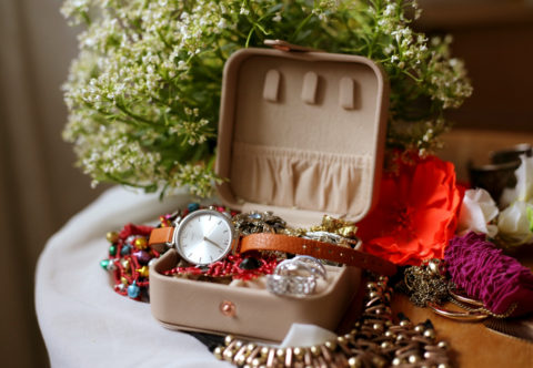 Ako vybrať šperky a doplnky pre danú príležitosť