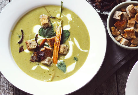 Hladučká hrášková polievka ako z luxusnej reštaurácie