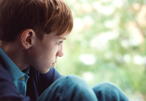 Pomoooc, moje dieťa sa reže. Čo s tým?