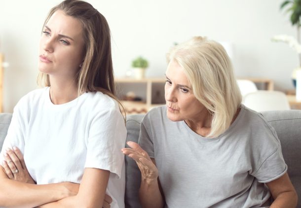 15 pohotových odpovedí pre príliš zvedavú tetušku