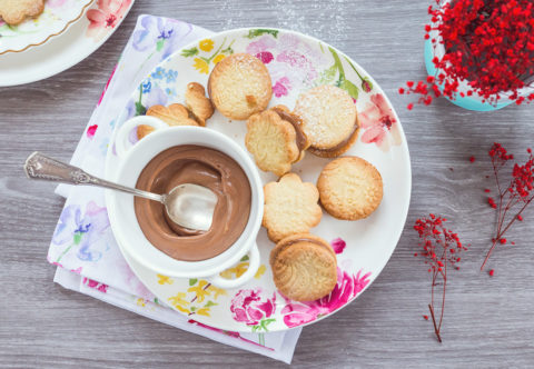 Sušienky s kávovým krémom