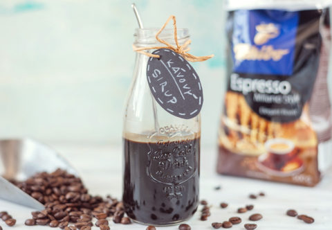 Domáci kávový sirup na zdobenie