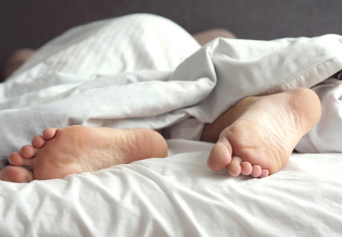 Denníky spokojného spánku alebo Nechaj tie nohy na pokoji!