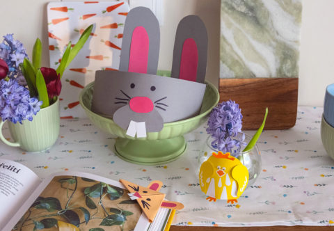 Veľkonočné DIY s deťmi: Veselá čelenka, váza ako kura a záložka do knižky so zajačími uškami