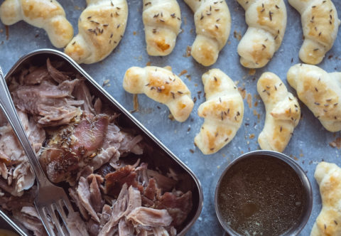 Šťavnatá morka a maslové mini rožteky k výpeku – najjednoduchší recept aj pre začiatočníkov