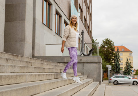Trend athleisure: Môžem nosiť legíny aj inam ako na gauč alebo do telocvične?