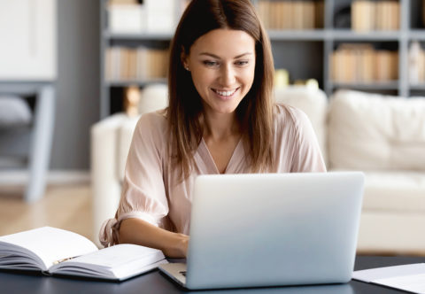 Moje tipy, ako zvládam homeoffice v pokoji a pohode. A to aj s deťmi za chrbtom.