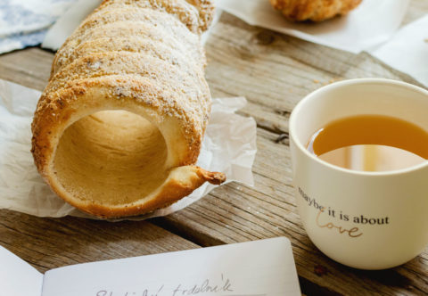 Recept na domáci trdelník. Vláčny, voňavý a za pár drobných