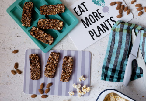 Keď nám zostane popcorn, robím z neho čokoládové tyčinky. Recept a tipy na ďalšie varianty