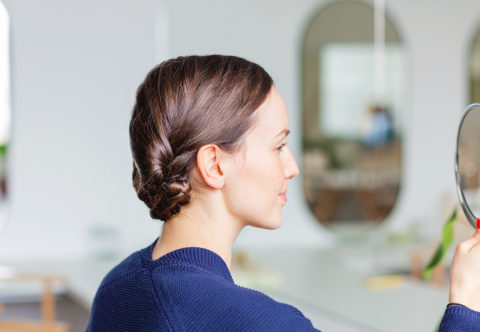 Štyri ľahké účesy, ktoré zvládnem vyčarovať za pár minút, aj keď to s vlasmi veľmi neviem