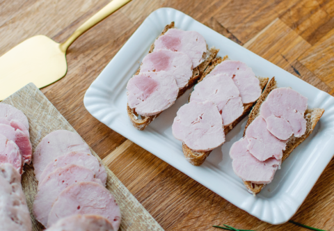 Rozhodla som sa vyskúšať domácu šunku bez šunkovaru. Podarila sa?