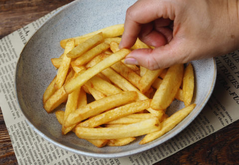 Najlepšie domáce hranolky robím technikou dvojitého smaženia. Ako na ne a čím ich dochutiť?