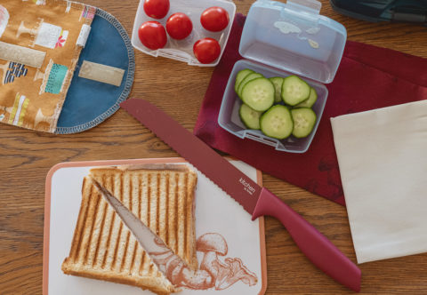 Ako zabaliť desiatu do školy, aby vydržala do prestávky vcelku