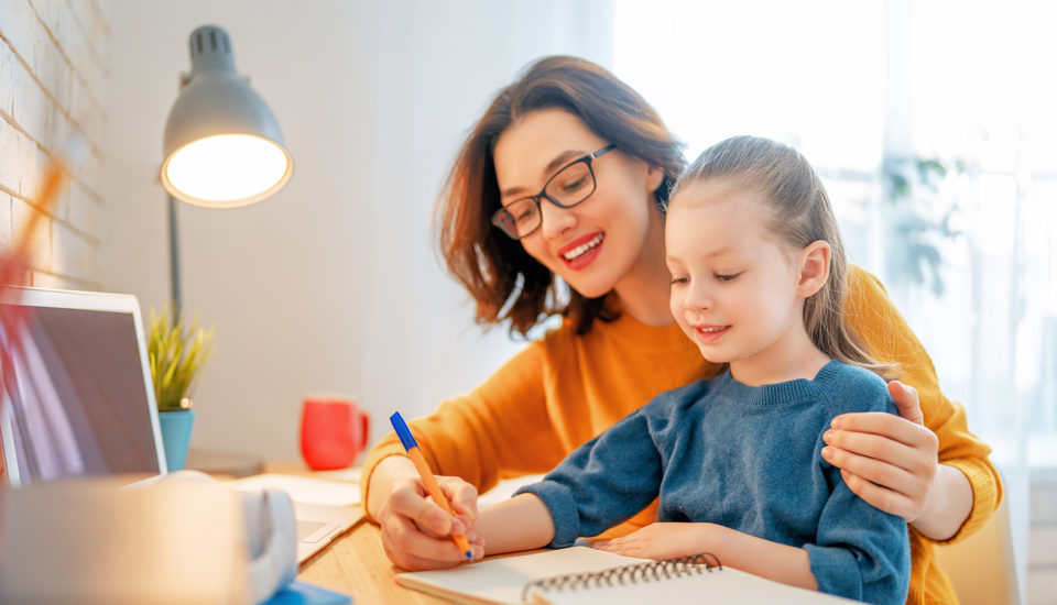 6 osvedčených tipov psychologičky, ako deti doma motivovať k učeniu
