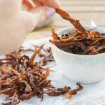 Test: Skúsila som pripraviť sušené „mäso“ z hlivy. A naozaj chutí ako pravé jerky!