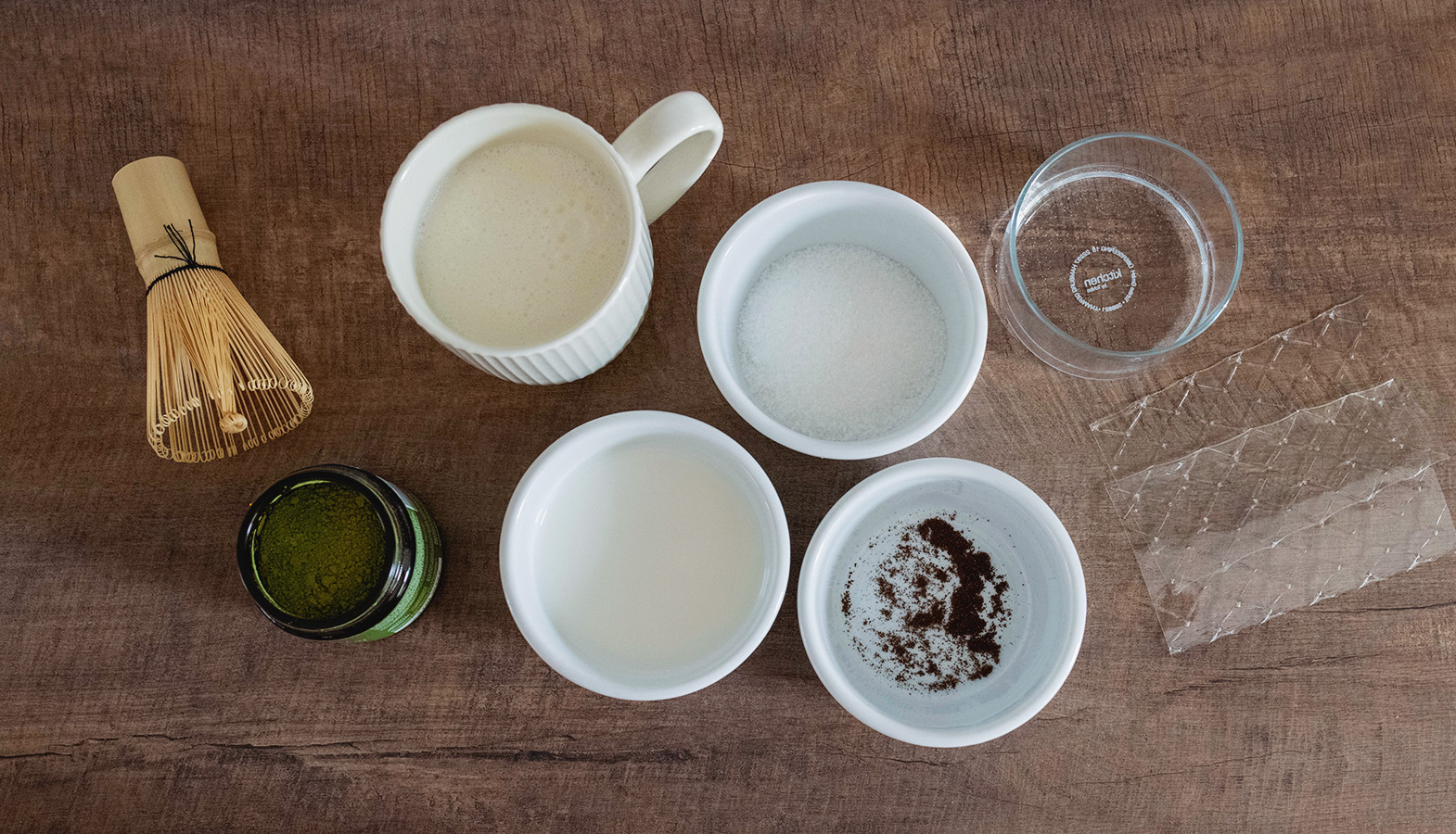 ingredience na dezert panna cotta maracuja a mango